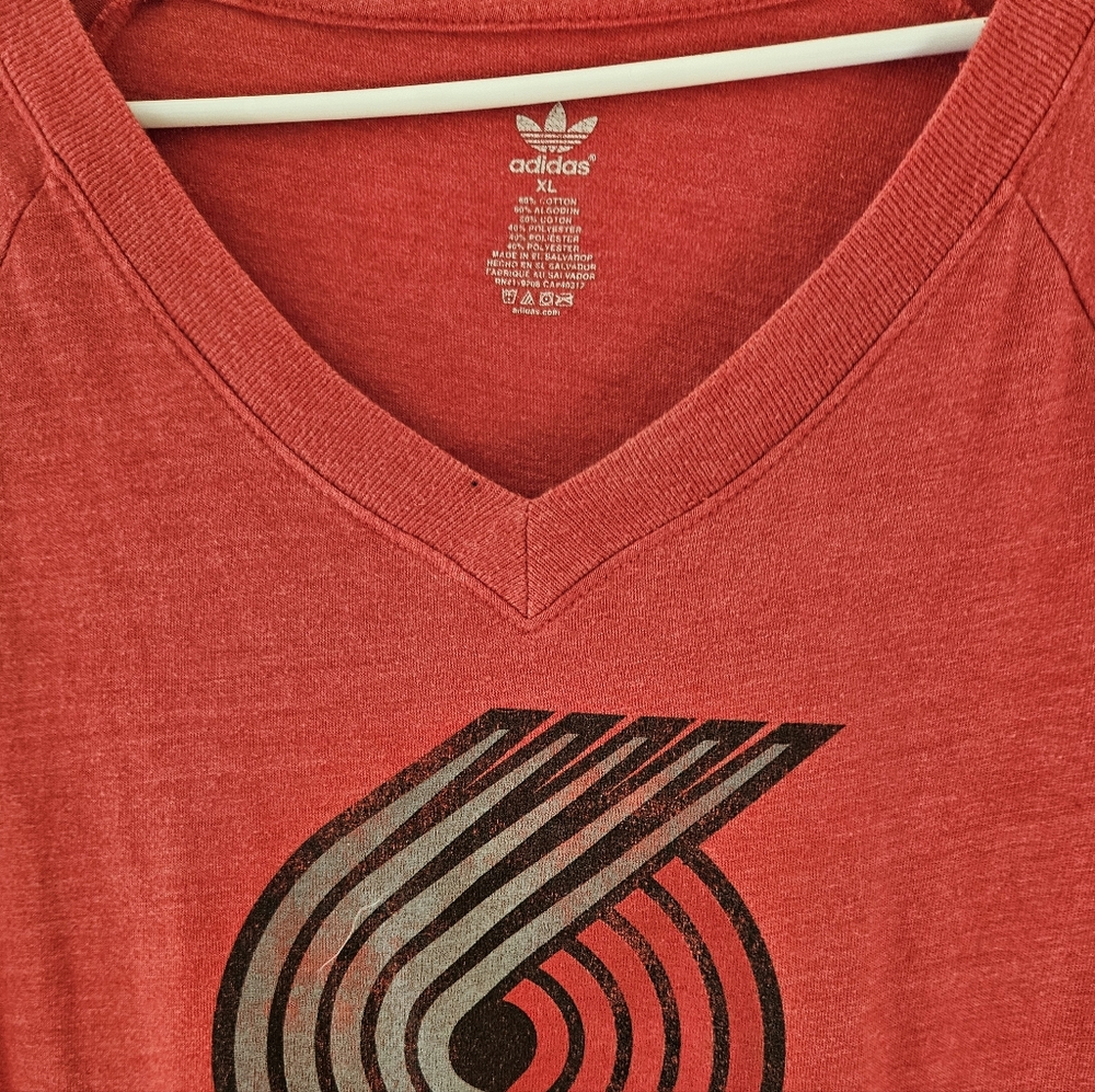 Adidas Portland Trailblazers Womens Red V-Neck Tee - Picture 3 of 3